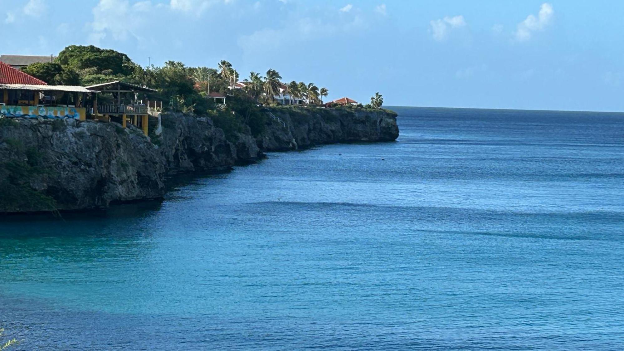 Marazul Dive Resort. 3 Bedroom Seafront House. Dive, Snorkel, Enjoy Amazing Sunsets Westpunt 외부 사진